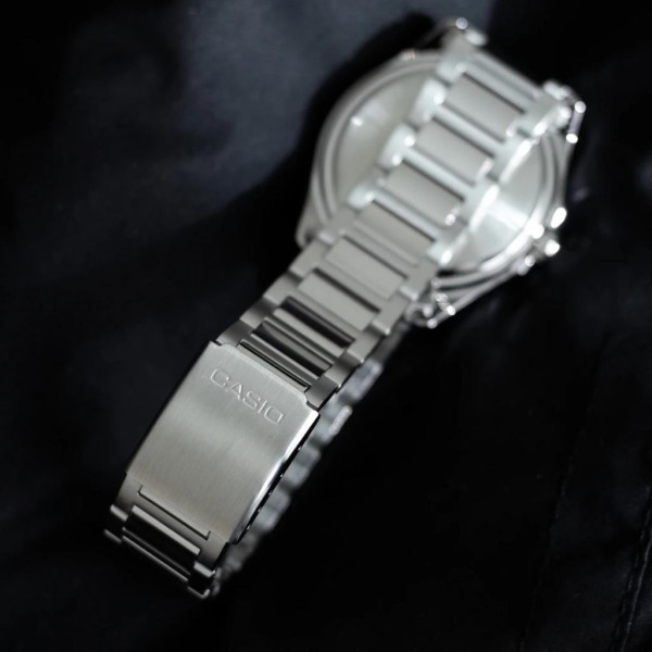 Чоловічий годинник Casio MTP-1370D-1A1 фото 6