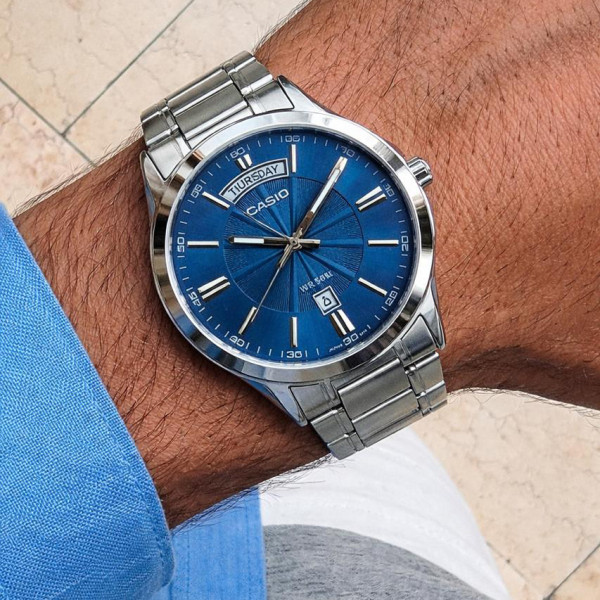 Чоловічий годинник Casio MTP-1381D-2A фото 4