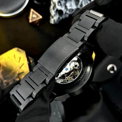 Awarder 058 Де би не був Black-White Steel