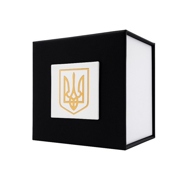 Подарункова картонна коробочка для годинника чорно-біла з тризубом золото фото 1