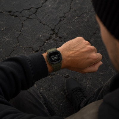 Чоловічий годинник Casio G-SHOCK DW-5610UU-3