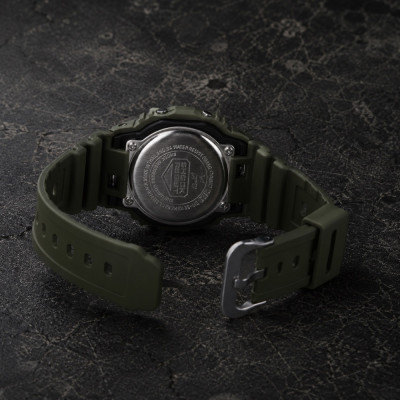 Чоловічий годинник Casio G-SHOCK DW-5610UU-3