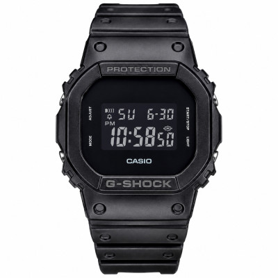 Чоловічий годинник Casio G-SHOCK DW-5600UBB-1E