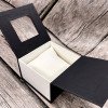 Подарункова картонна коробочка для годинника чорно-біла фото 5