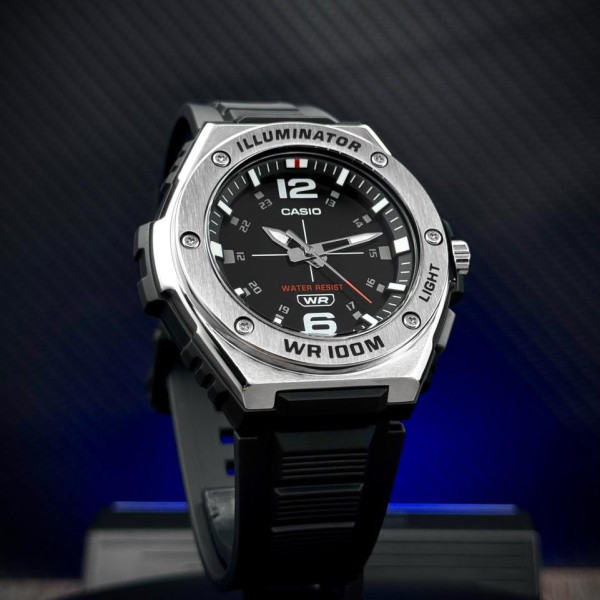 Чоловічий годинник Casio MWA-100H-1A фото 4