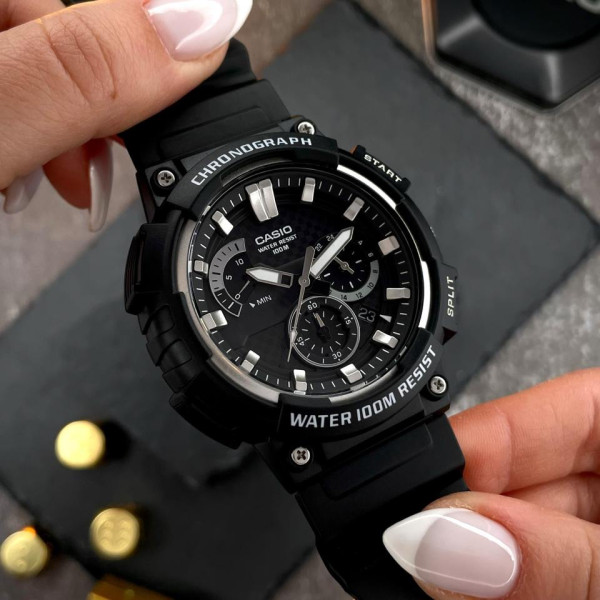 Чоловічий годинник Casio MCW-200H-1A фото 4