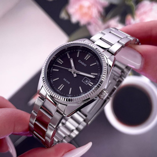 Женские часы Casio LTP-1302D-1A1 фото 5