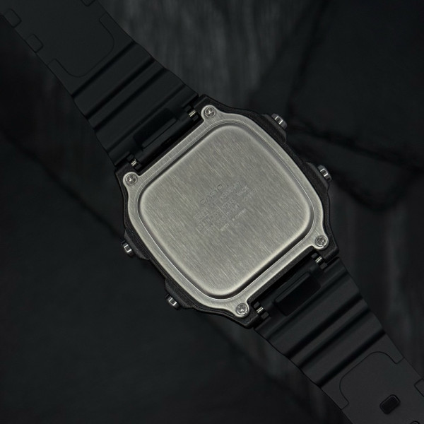 Чоловічий годинник Casio AE-1300WH-1A фото 5