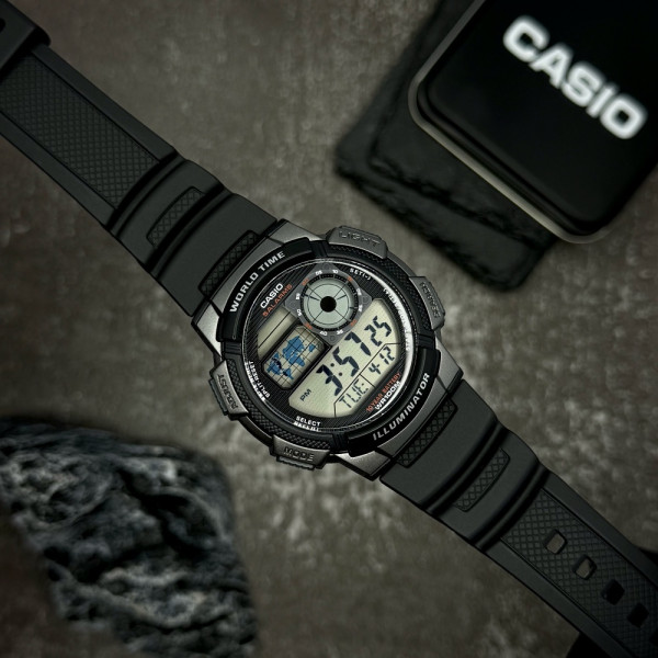 Чоловічий годинник Casio AE-1000W-1B фото 4