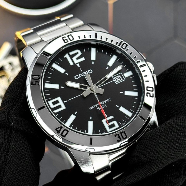 Чоловічий годинник Casio MTP-VD01D-1B фото 4