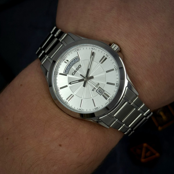 Чоловічий годинник Casio MTP-1381D-7A фото 6