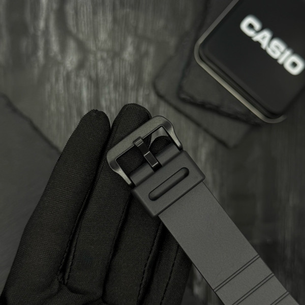 Чоловічий годинник Casio MW-240-1E фото 7