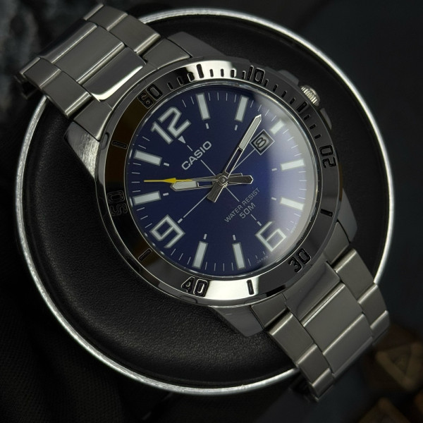 Чоловічий годинник Casio MTP-VD01D-2B фото 4