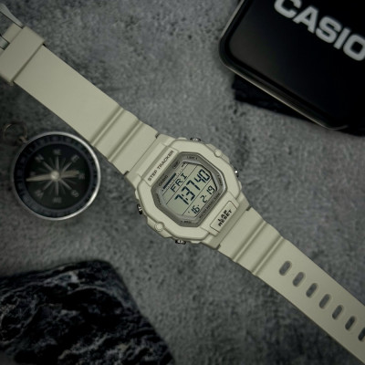 Casio LWS-2200H-8A