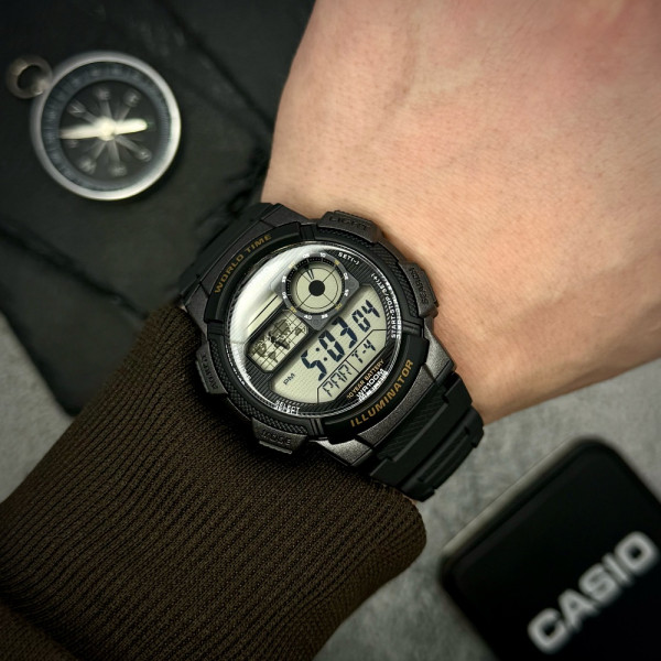 Чоловічий годинник Casio AE-1000W-1A фото 5