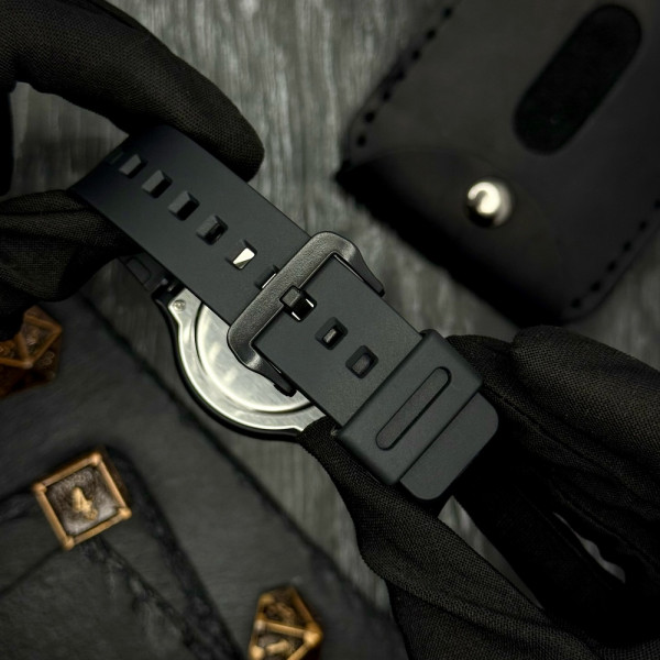 Чоловічий годинник Casio MW-240-1E2 фото 8