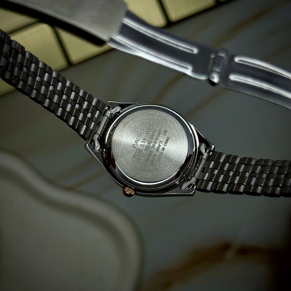 Жіночий годинник Casio LTP-1129G-7B фото 9