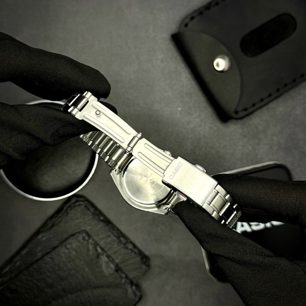 Мужские часы Casio MDV-10D-1A1 фото 7