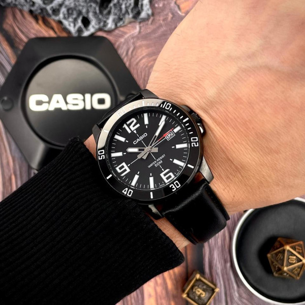 Чоловічий годинник Casio MTP-VD01BL-1B фото 16