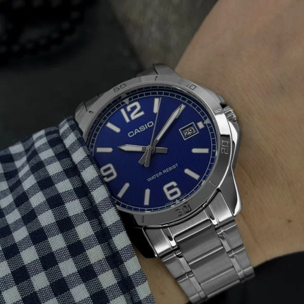 Чоловічий годинник Casio MTP-V004D-2B фото 7