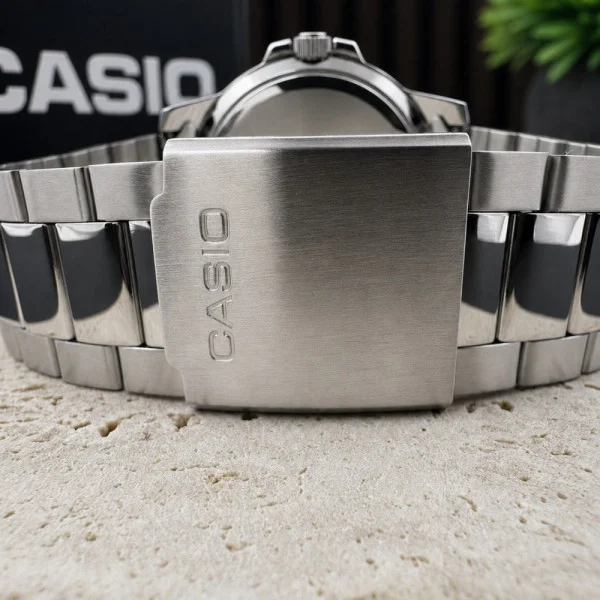 Чоловічий годинник Casio MTP-VD01D-2B фото 9