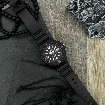 Чоловічий годинник Casio MRW-200H-1B2