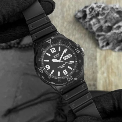 Чоловічий годинник Casio MRW-200H-1B2