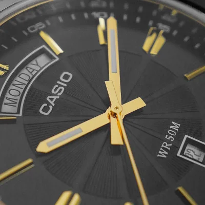 Чоловічий годинник Casio MTP-1381G-1A