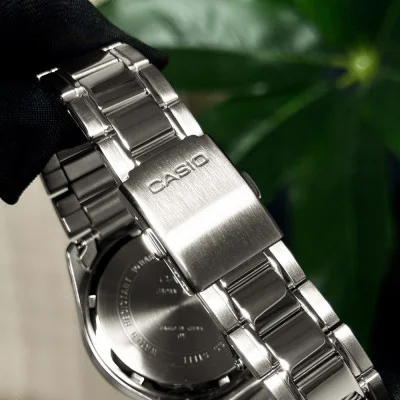 Чоловічий годинник Casio MTP-1384D-7AVDF
