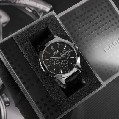Чоловічий годинник Casio MTP-V300L-1A