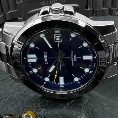 Чоловічий годинник Casio MTP-VD01D-2E