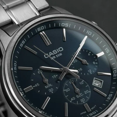 Чоловічий годинник Casio MTP-E515D-2A1