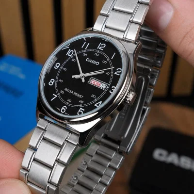 Чоловічий годинник Casio MTP-V006D-1B2