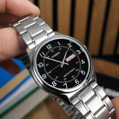 Чоловічий годинник Casio MTP-V006D-1B2
