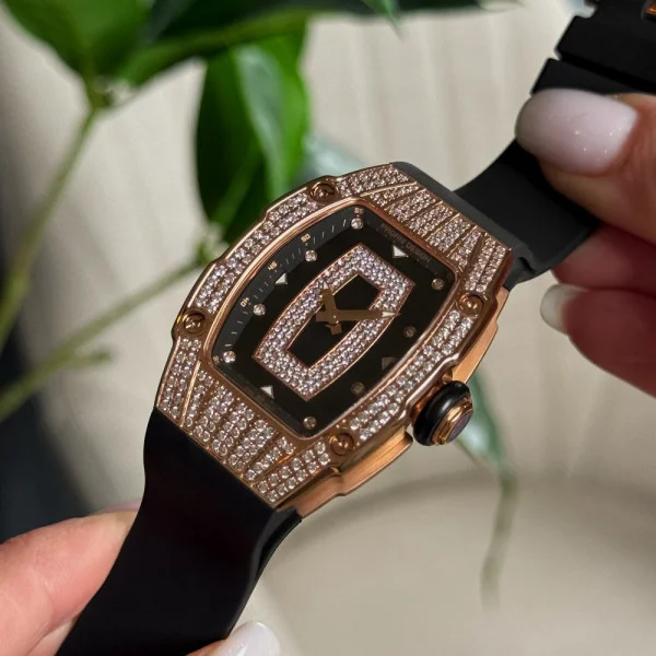 Жіночий годинник Pagani Design PD-YS013 Gold-Black фото 6