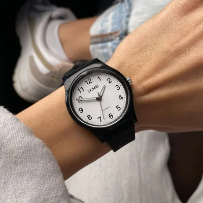 Женские часы Skmei 1760BKWT Black-White