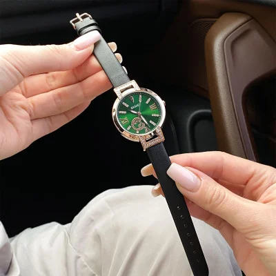 Женские часы Skmei 1977GNBK Green-Black
