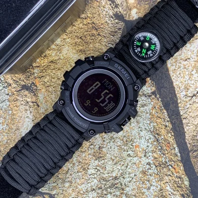 Чоловічий годинник Skmei 1356BK Black Tactic Compass