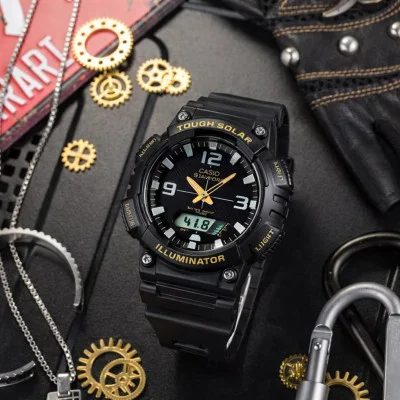 Чоловічий годинник Casio AQ-S810W-1B