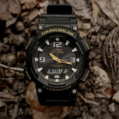 Чоловічий годинник Casio AQ-S810W-1B