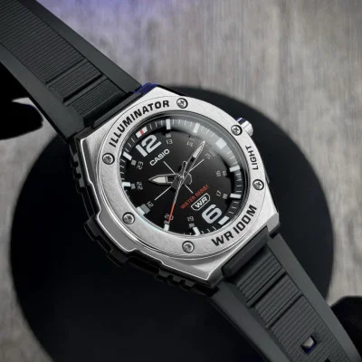 Чоловічий годинник Casio MWA-100H-1A