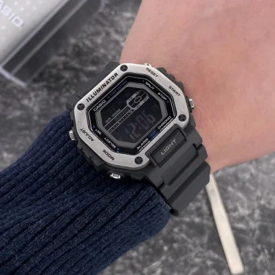 Чоловічий годинник Casio MWD-110H-8B