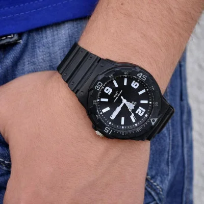 Чоловічий годинник Casio MRW-200H-1B2