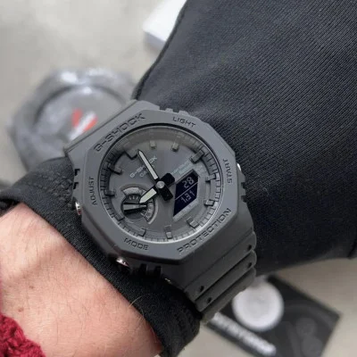 Чоловічий годинник Casio GA-B2100-1A1