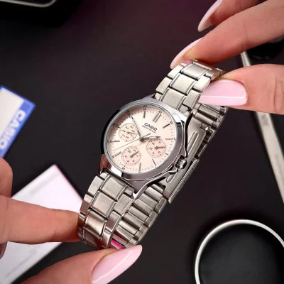 Жіночий годинник Casio LTP-V300D-4A
