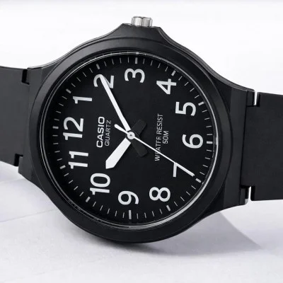 Чоловічий годинник Casio MW-240-1B