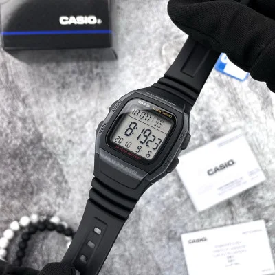 Чоловічий годинник Casio W-96H-1B