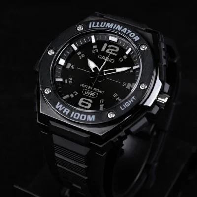 Чоловічий годинник Casio MWA-100HB-1A