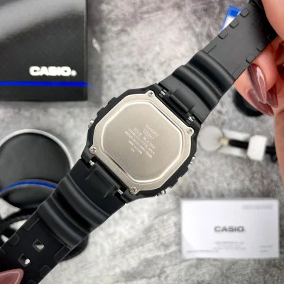 Чоловічий годинник Casio W-218H-1B
