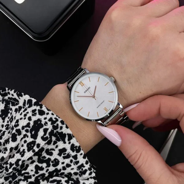 Жіночий годинник Casio LTP-VT01D-7B фото 3